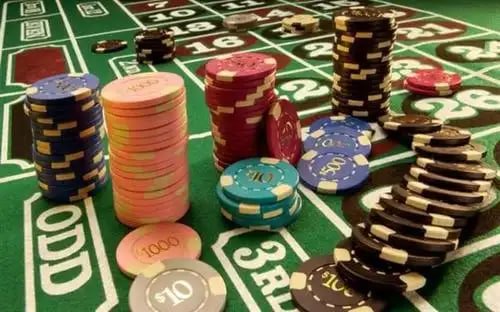 Người dùng Việt Nam tham gia nổ hũ jackpot trên điện thoại di động qua trình duyệt